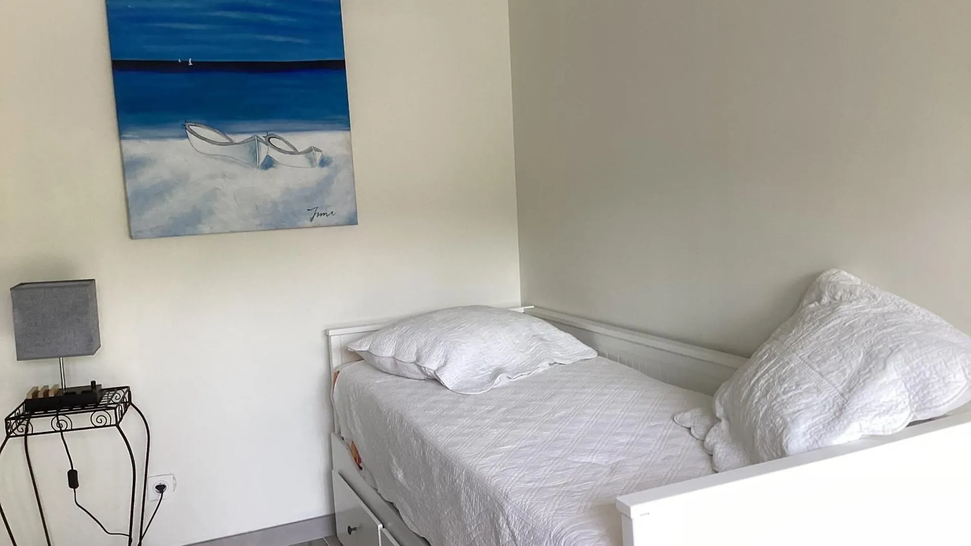 Pervenche Bed and Breakfast Marseille Bed & Breakfast